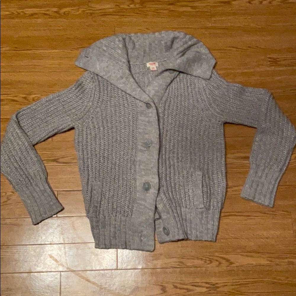 Grey light weight sweater